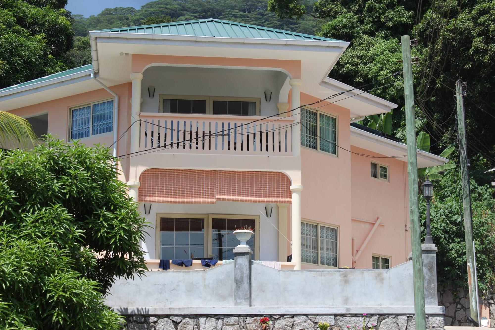 Korrine'S Cottage Horizon Beau Vallon  Exterior photo